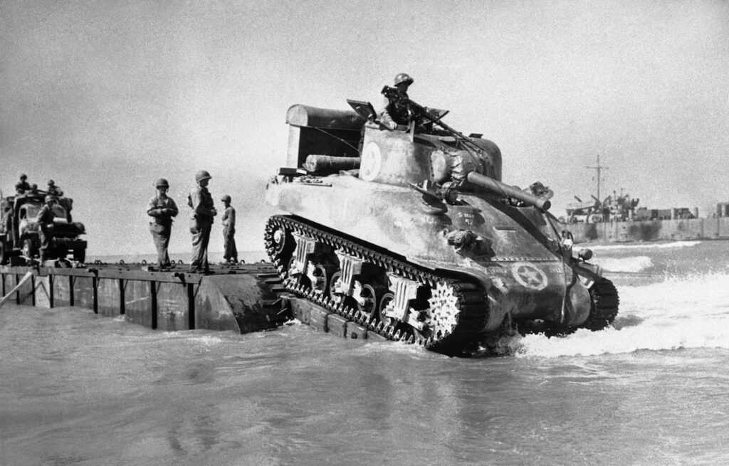 us tank landing at sicily world war 2
